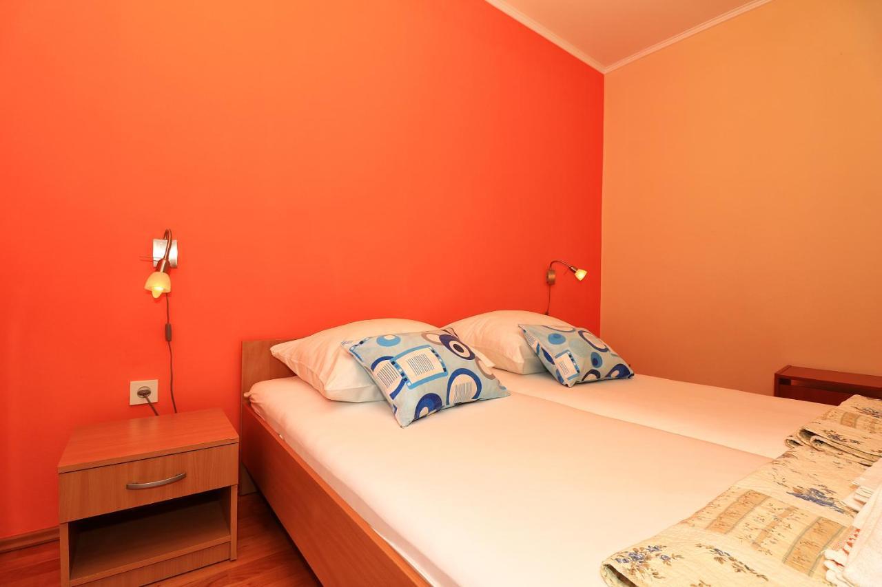 Apartments With A Parking Space Jezera, Murter - 5079 외부 사진