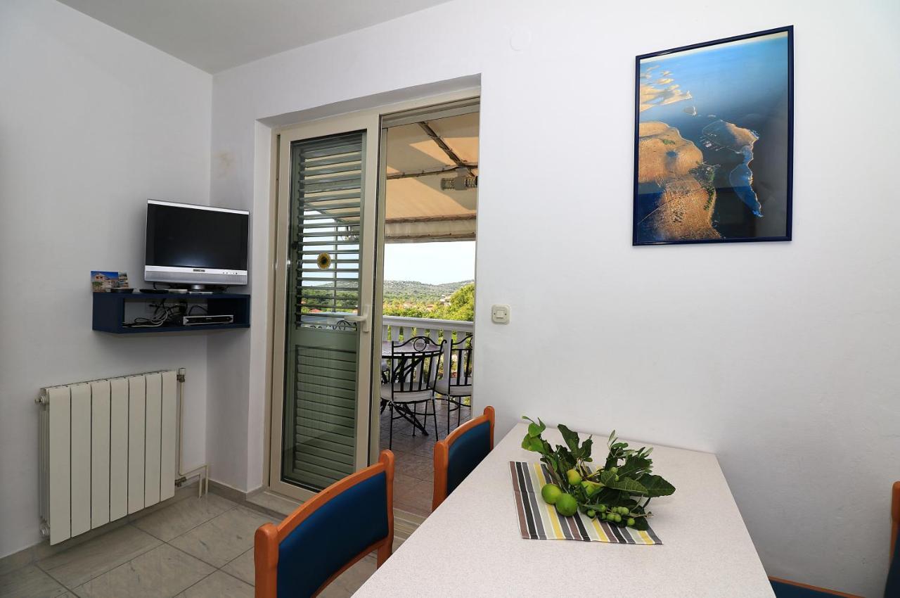 Apartments With A Parking Space Jezera, Murter - 5079 외부 사진
